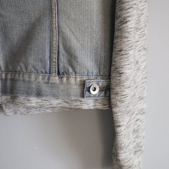 EightyTwo Women's Blue Sz M Light Wash Buttoned Knit Hooded Denim Jacket - Picture 9 of 13